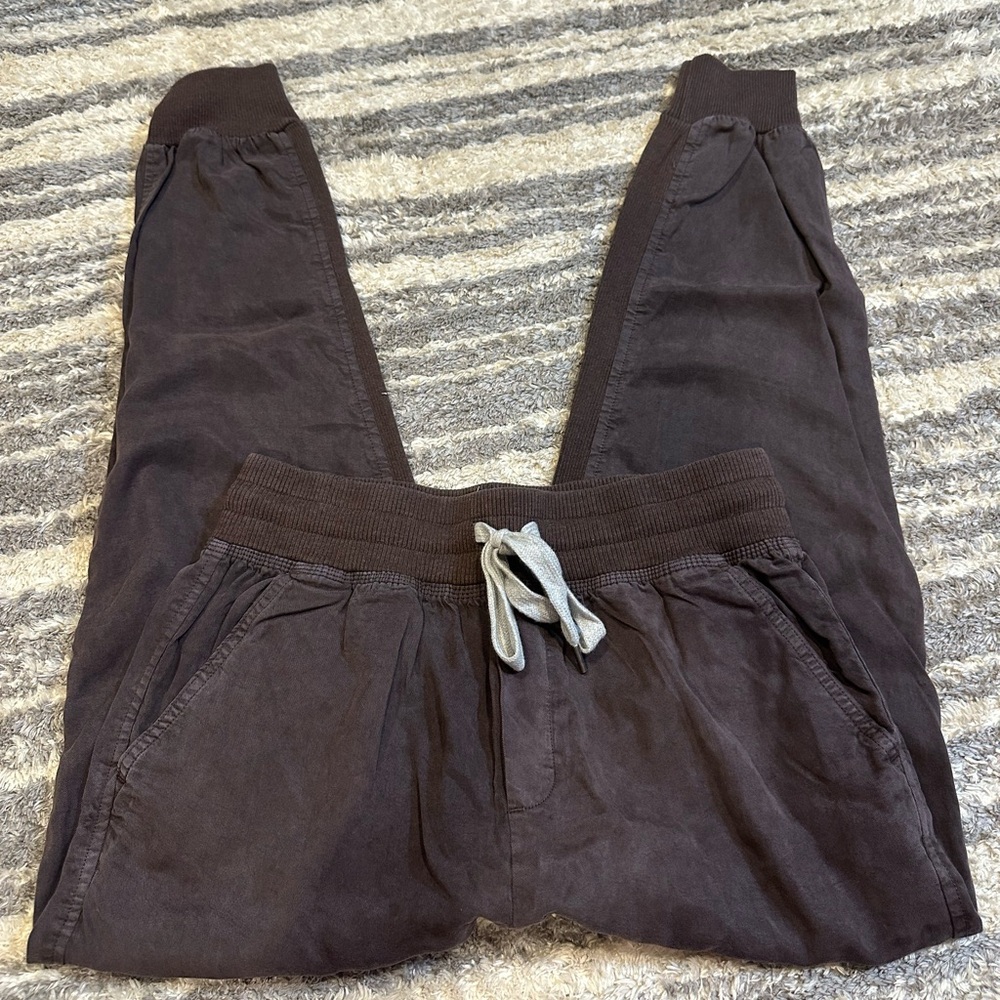 Aerie pants